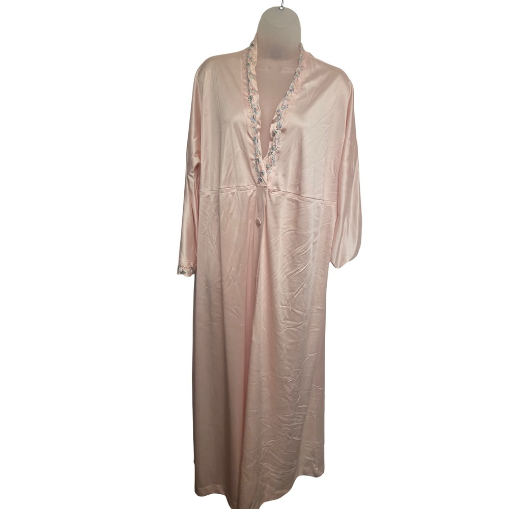 Vintage 70s JCPenney Misses Robe Pink Satin Floral Embroidered Long